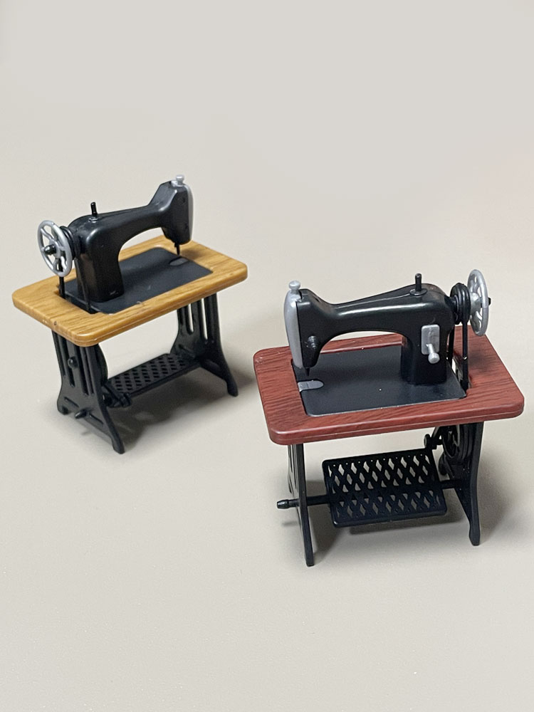 نموذج مصغر لآلة خياطة صغيرة بم - مراجعة Sewing Factory وسعره