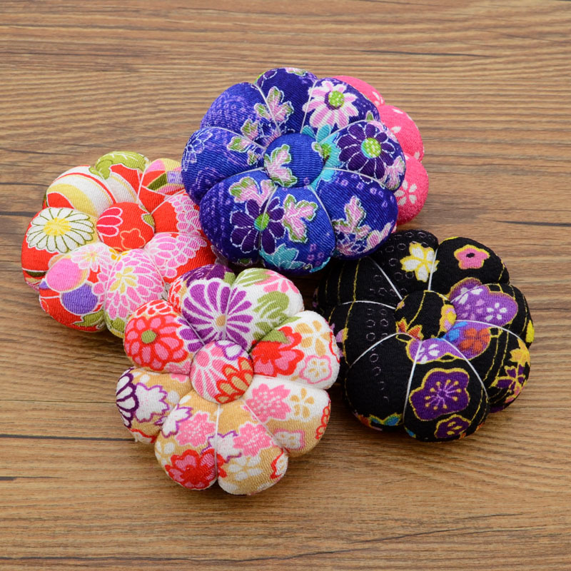 وسادة إبر مرنة للخياطة اليدوية - مراجعة Sewing Pin Cushion وسعره