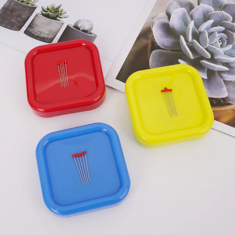 اللون مربع المغناطيسي إبرة تحد - مراجعة Sewing Pin Cushion وسعره